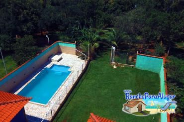 Rancho Recanto dos Pássaros para Alugar em Miguelopolis - Piscina